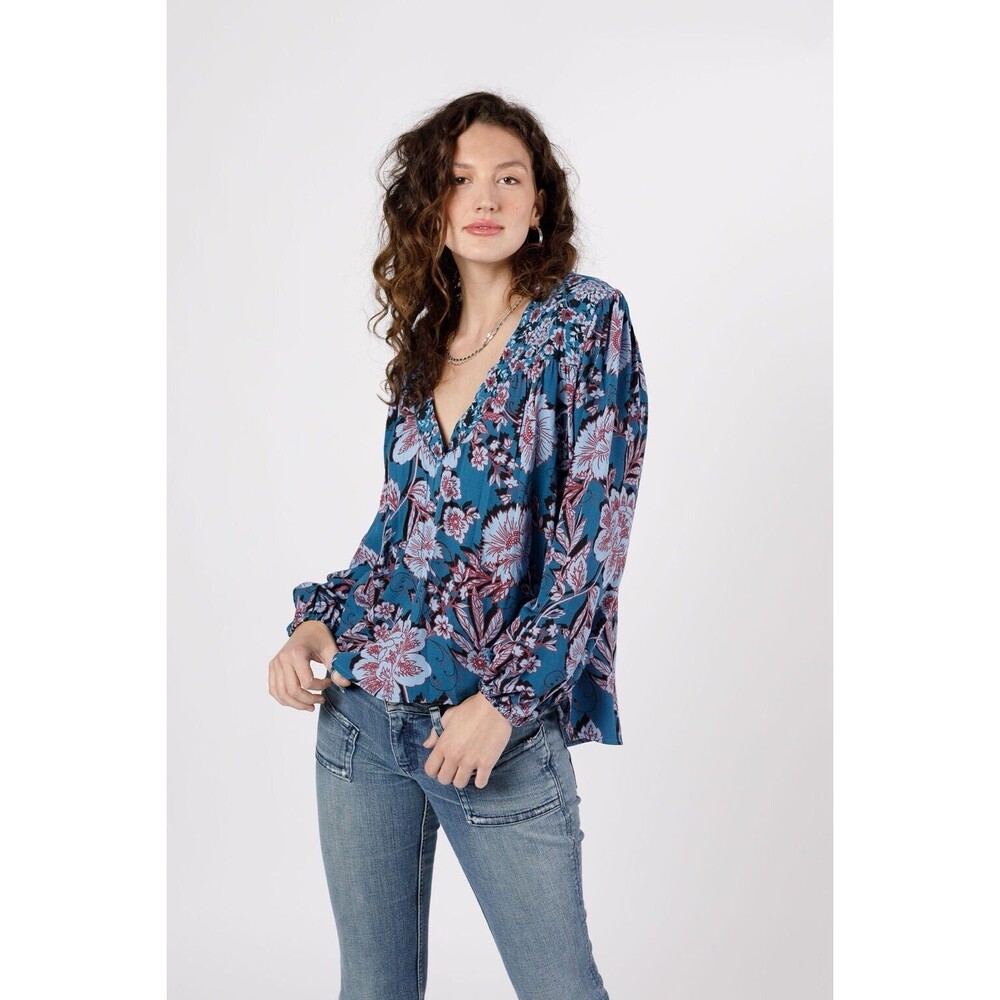Band of the Free Josie Sapphire Blue Floral Long Sleeve Blouse Size S NWT